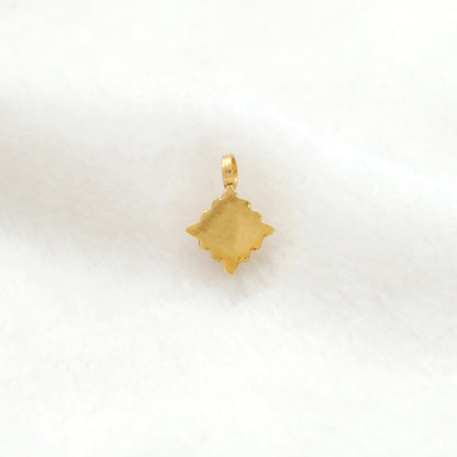 18K solid yellow gold vintage charm pendants, classic design, polished finish, ideal for necklace jewelry making, pack of 2 pieces