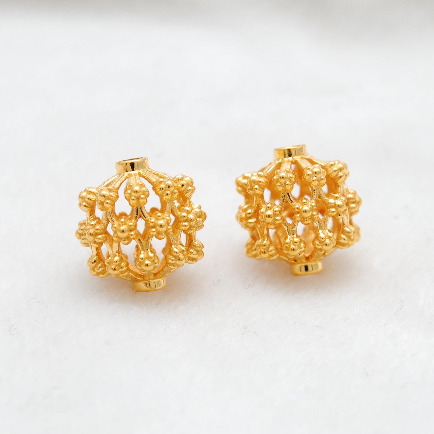 18k Solid Yellow Gold Antique Floral Spacer Beads 12mm