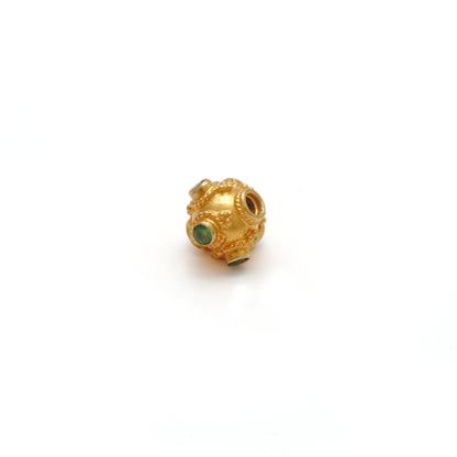 18k Yellow Gold Round Spacer Beads with Emerald
