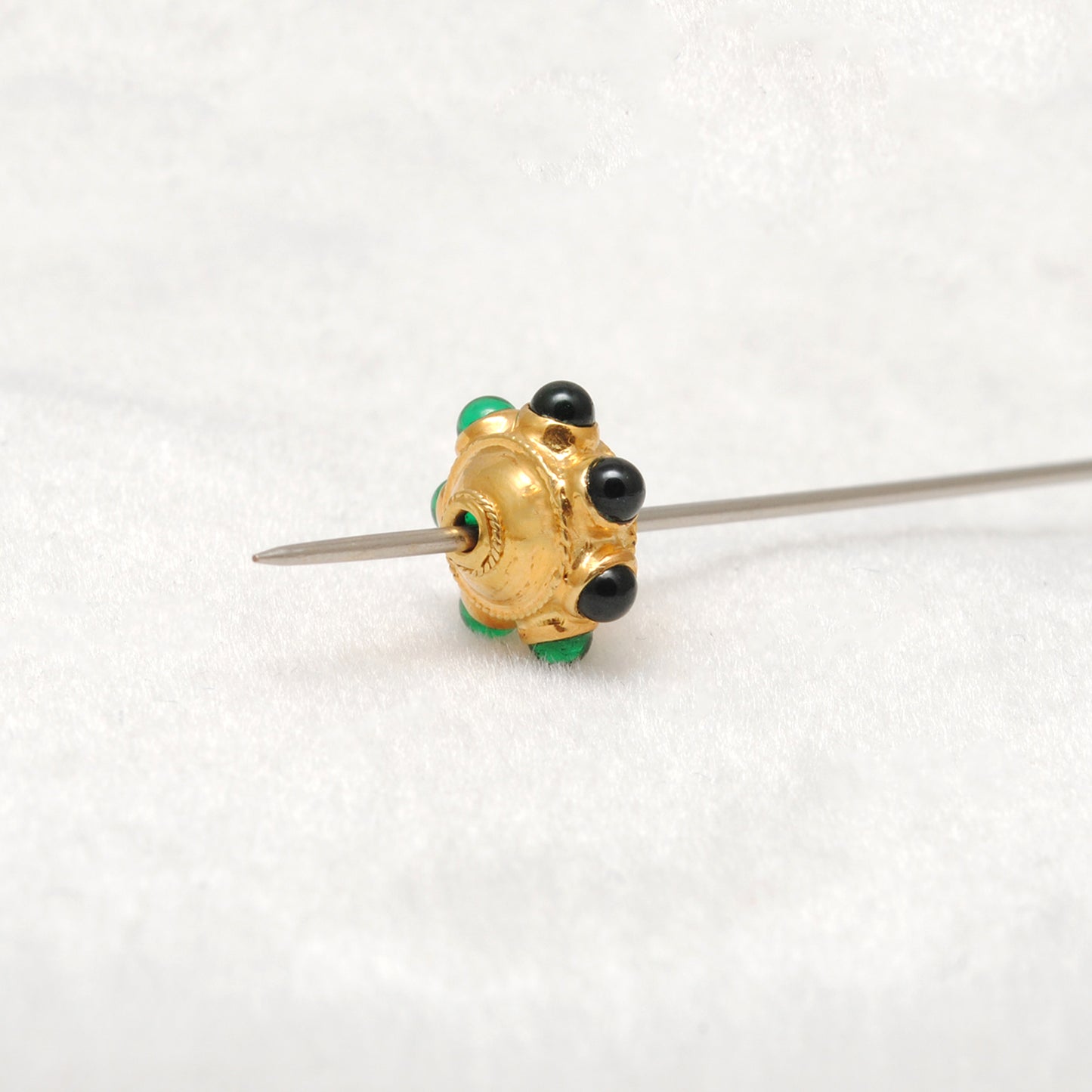 18K Solid Yellow Gold Emerald Flower Spacer Beads