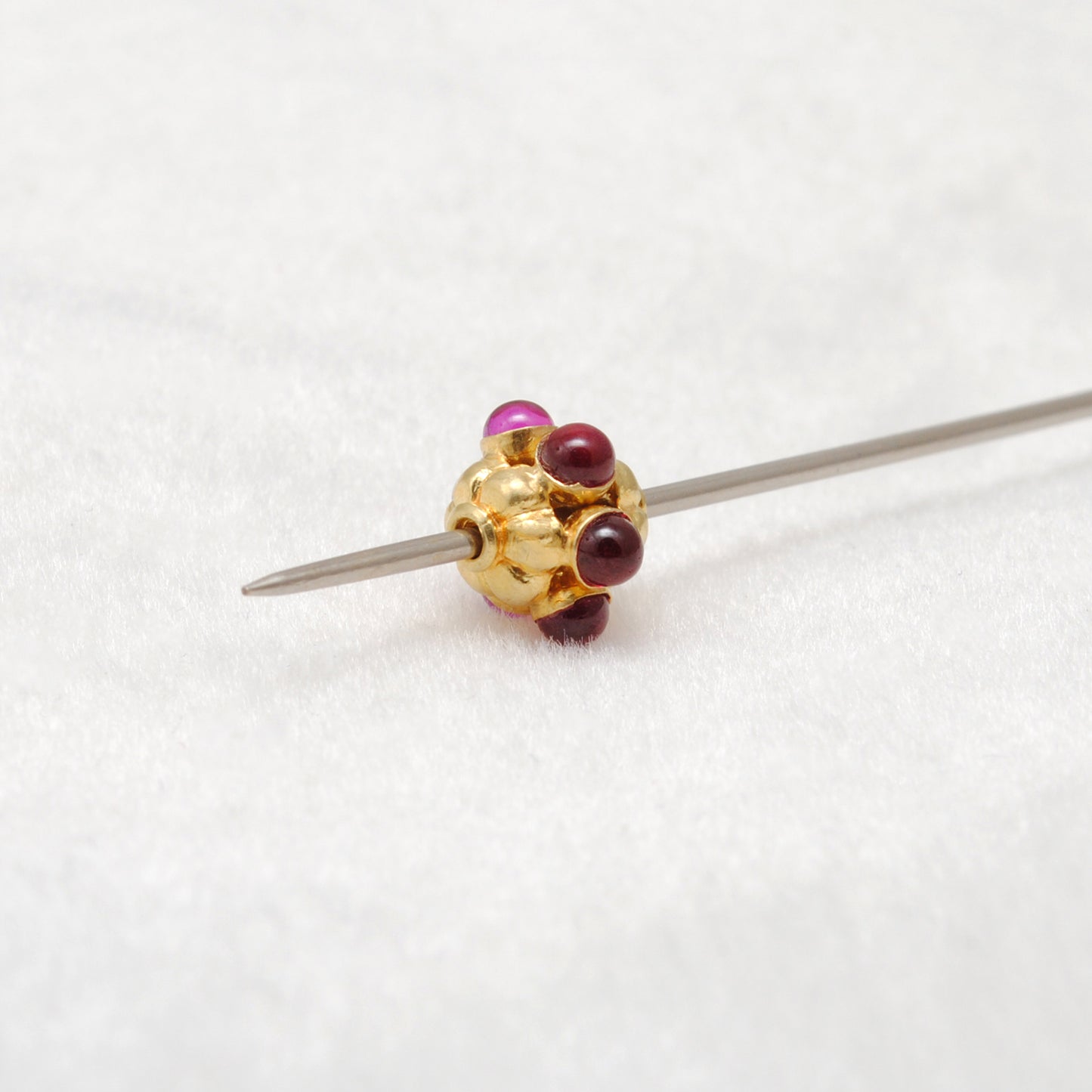 18k Solid Yellow Gold Ruby Flower Spacer Beads 8x7mm