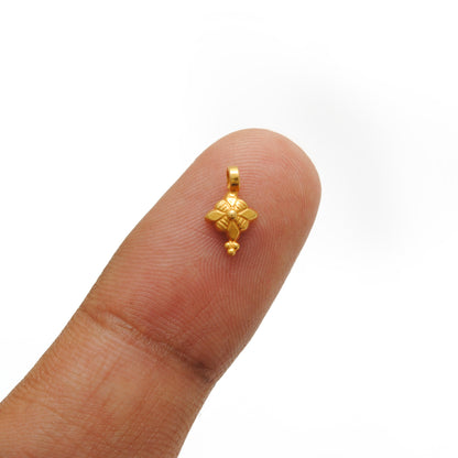 18K Solid Yellow Gold Floral Charm Pendant 9x6mm