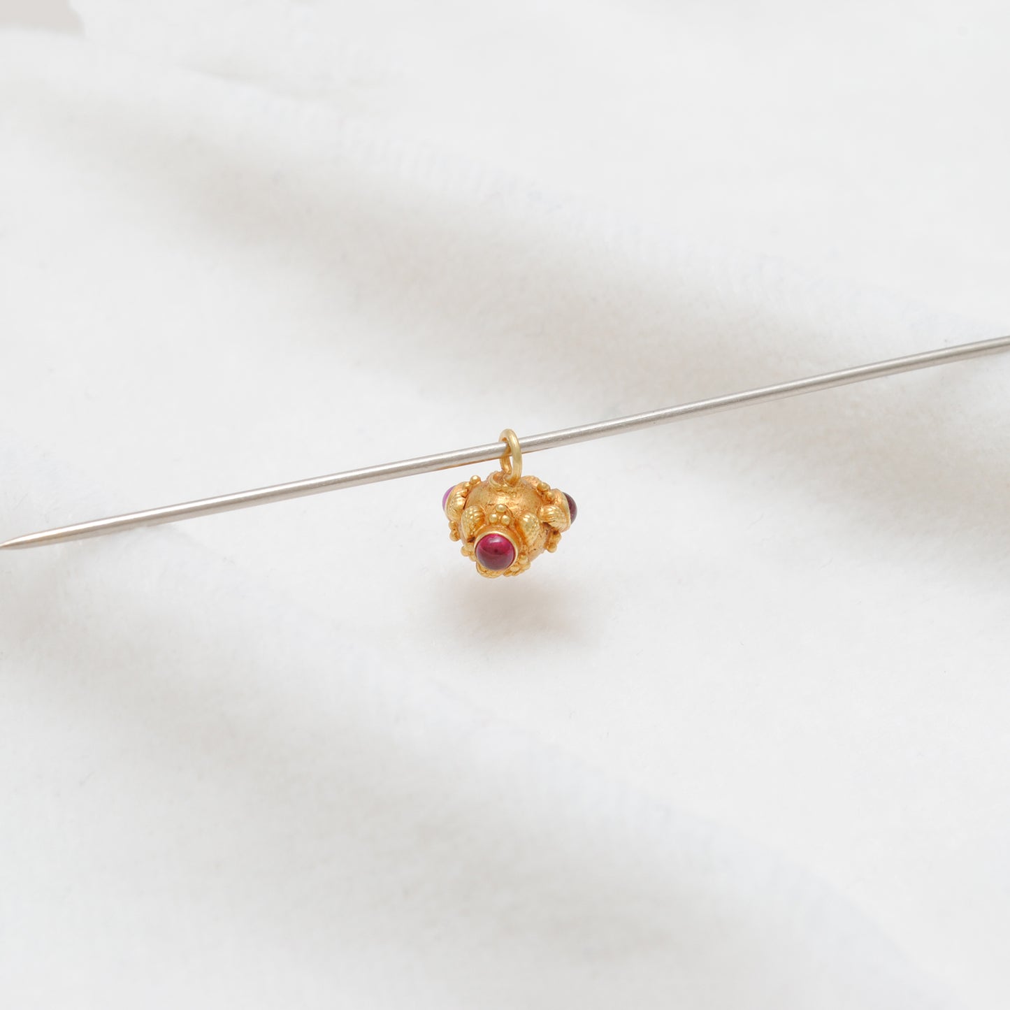 18k Solid Yellow Gold Ruby Round Ball Charm 7mm