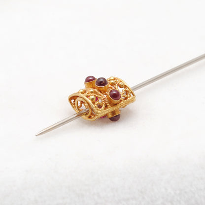 Handmade 18k Yellow Gold Stone Studded Rectangle Spacer Beads