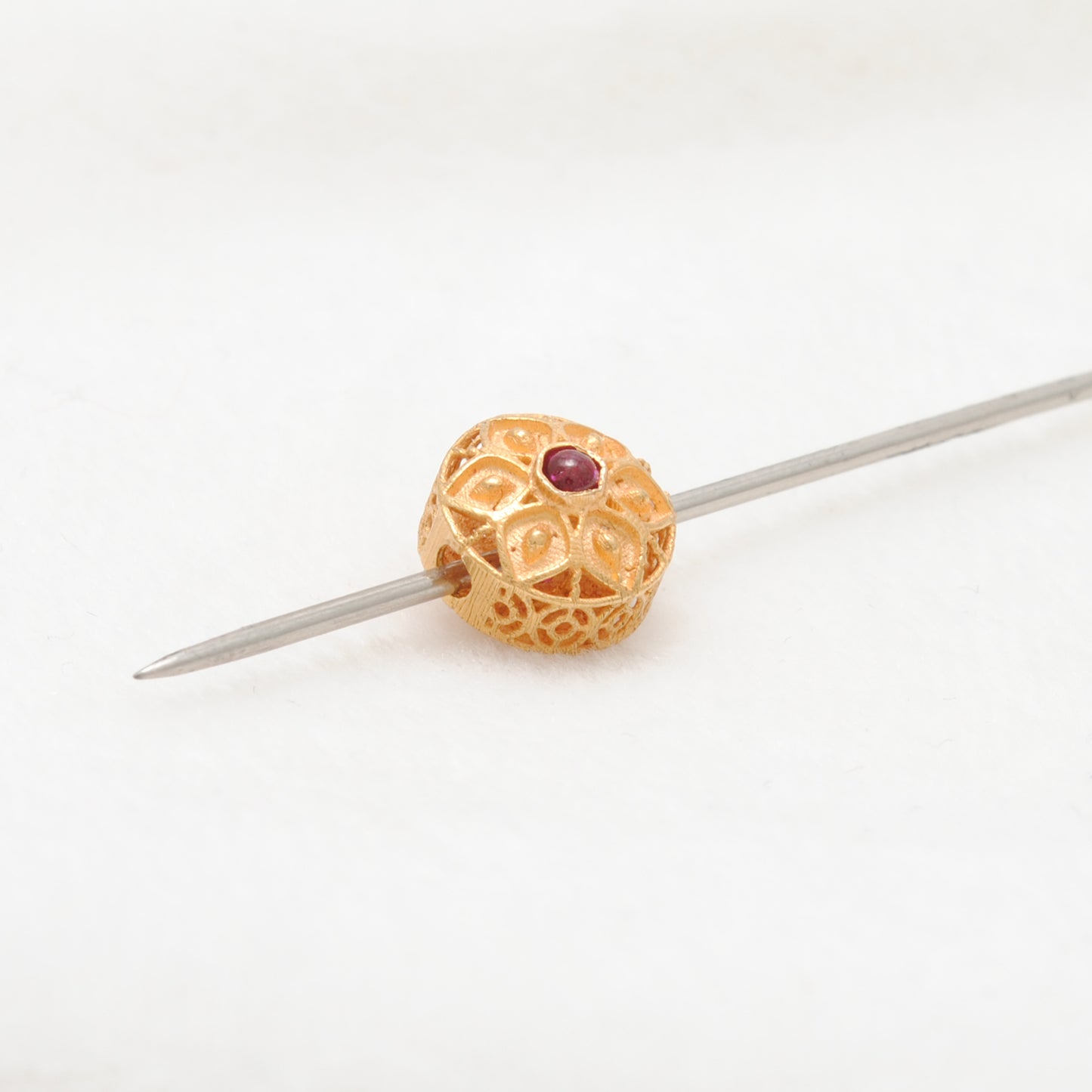 18k Yellow Gold Fancy Flower Engraved Gemstone Rondelle Beads 9mm