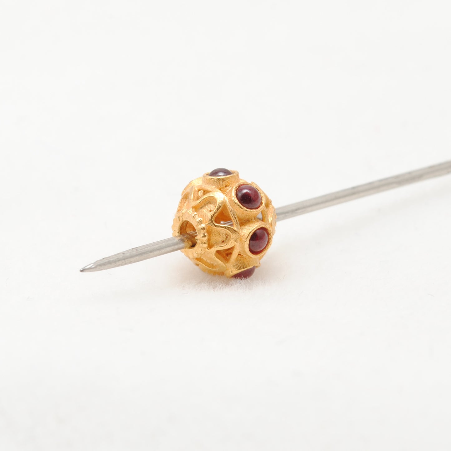 18k Yellow Gold Studded Stone Rondelle Beads 8mm Findings