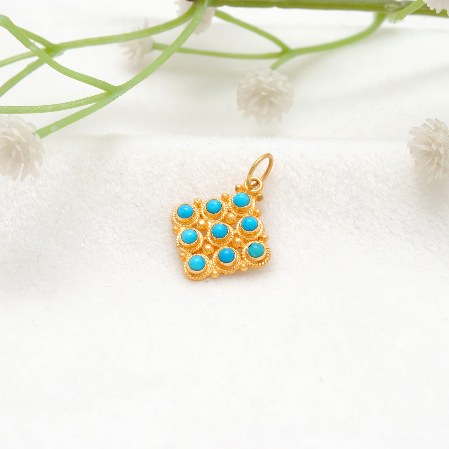 14mm Solid 18k Gold Cushion Pendant With Sky Blue Stone Jewelry