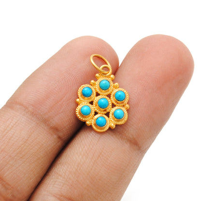 Antique Style 18k Yellow Gold Pendant With Stone
