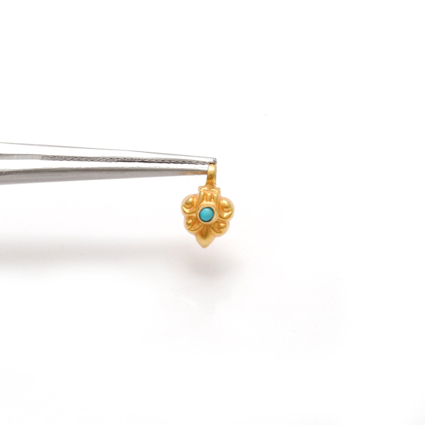 18K Solid Yellow Gold Stone Studded Women Charm Pendant