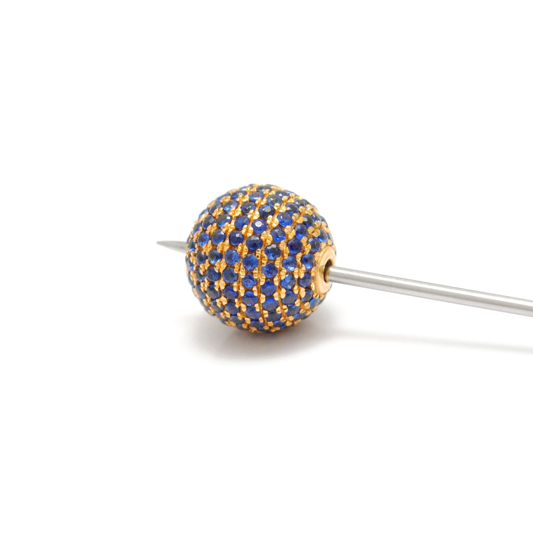 Blue Sapphire Pavé 14K Gold Ball Bead – Hole Size Detail