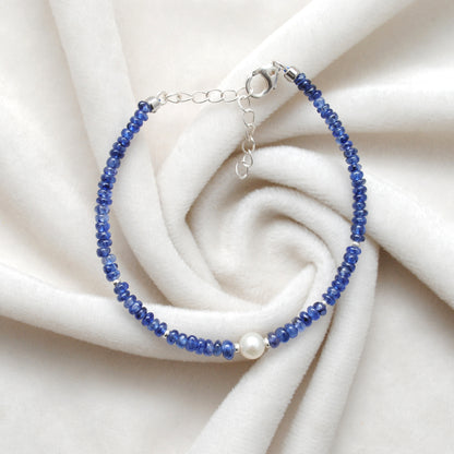 Blue Sapphire Pearl Bracelet - Close-Up Bead Detail Handmade