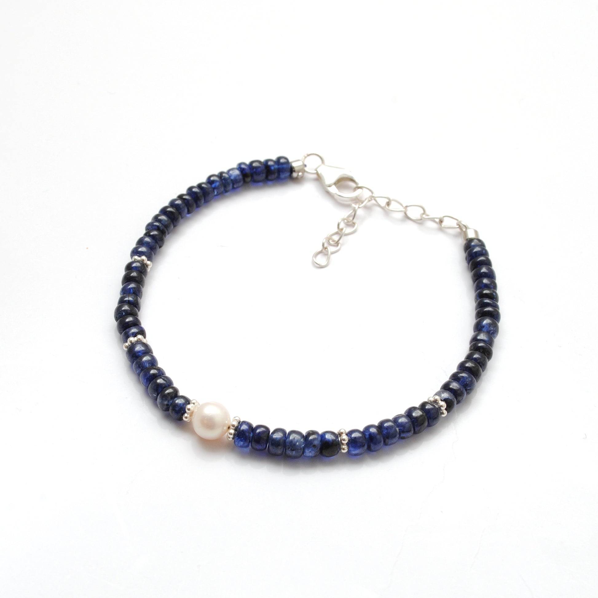 Blue Sapphire Pearl Dainty Bracelet - Clasp Detail Handmade