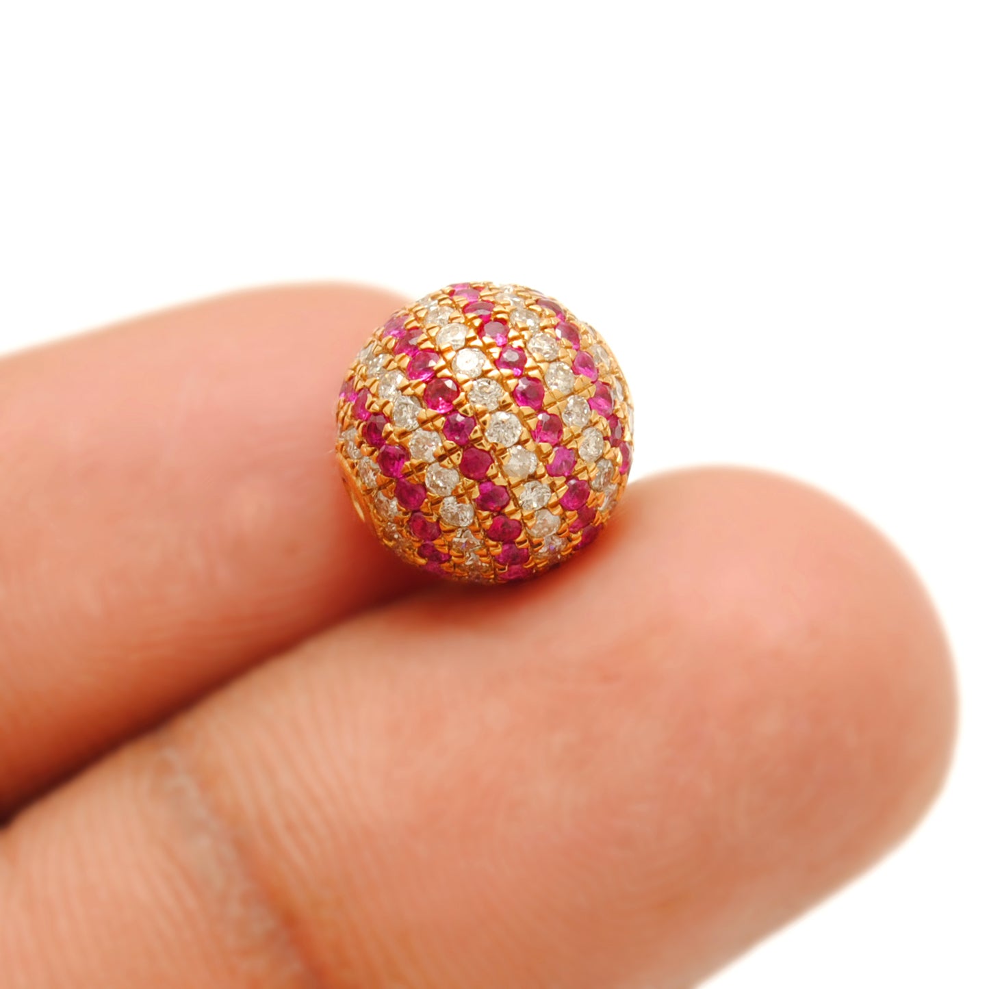 Diamond Ruby Pavé Gold Sphere Bead – Angle View