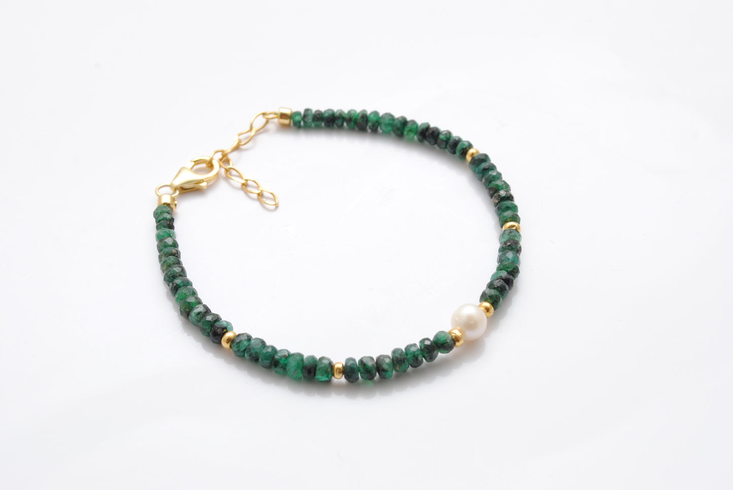 Emerald Pearl Beaded Bracelet May Birthstone Gift - Side Profile
