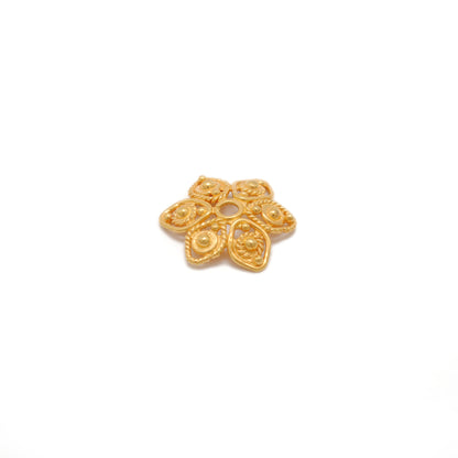 Filigree 18K gold flower bead cap finding - front view