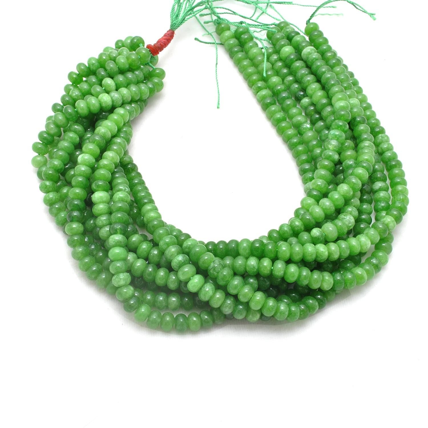 Green quartz 8mm plain rondelle beads - close-up smooth green