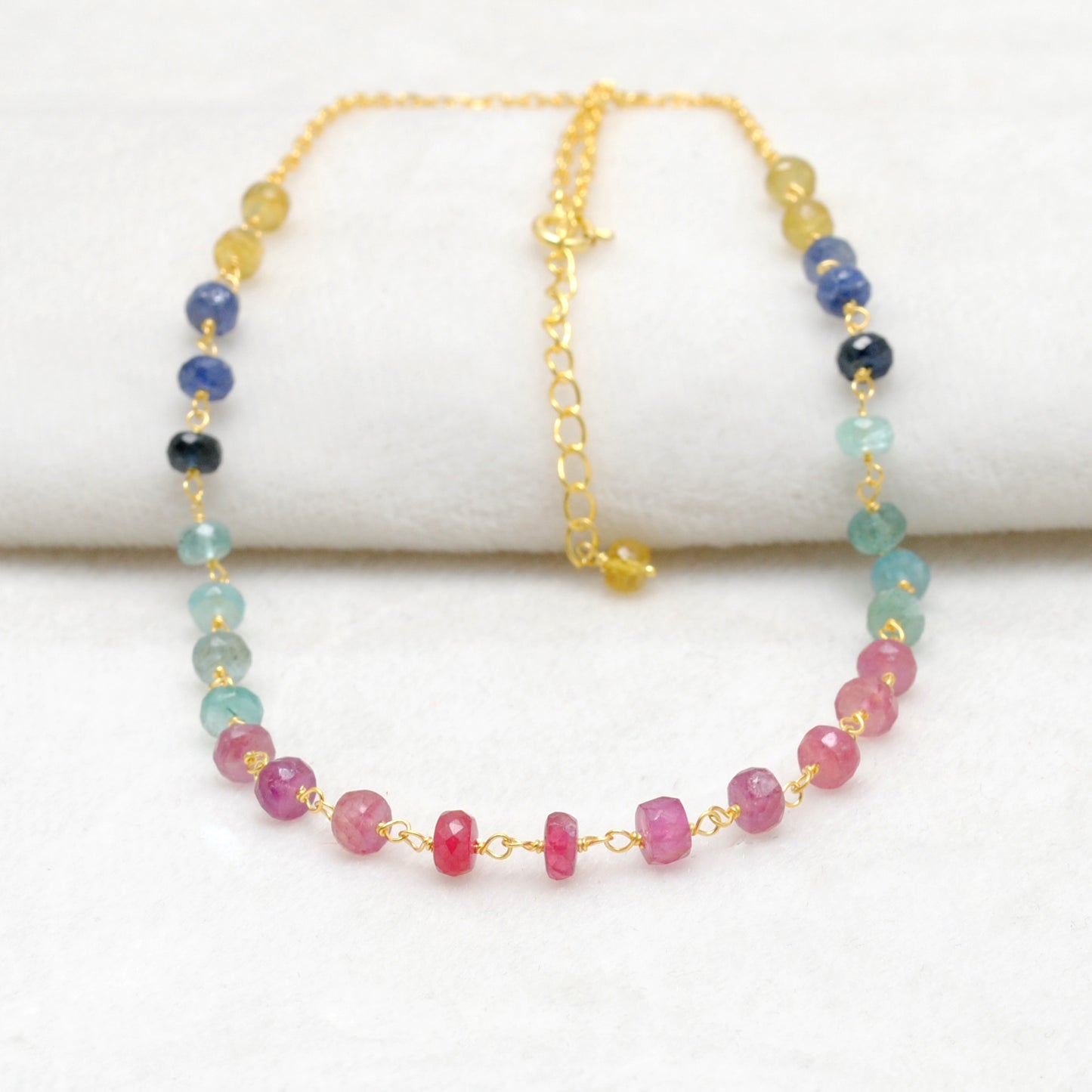 Handmade Multi-Color Sapphire 5mm Gold Necklace - Close-Up Bead Detail
