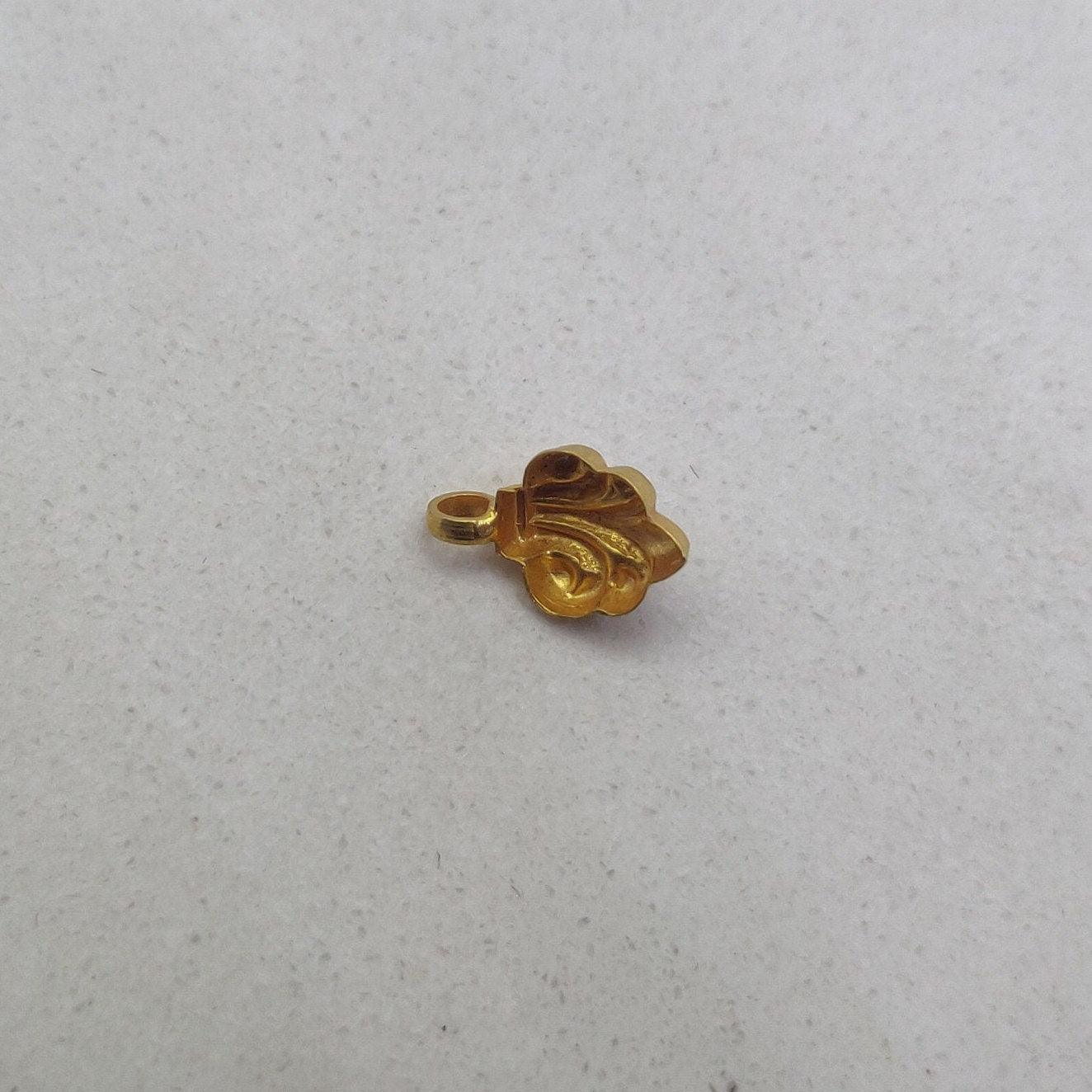 18K Solid Yellow Gold Stone Studded Women Charm Pendant - Kanika Creations