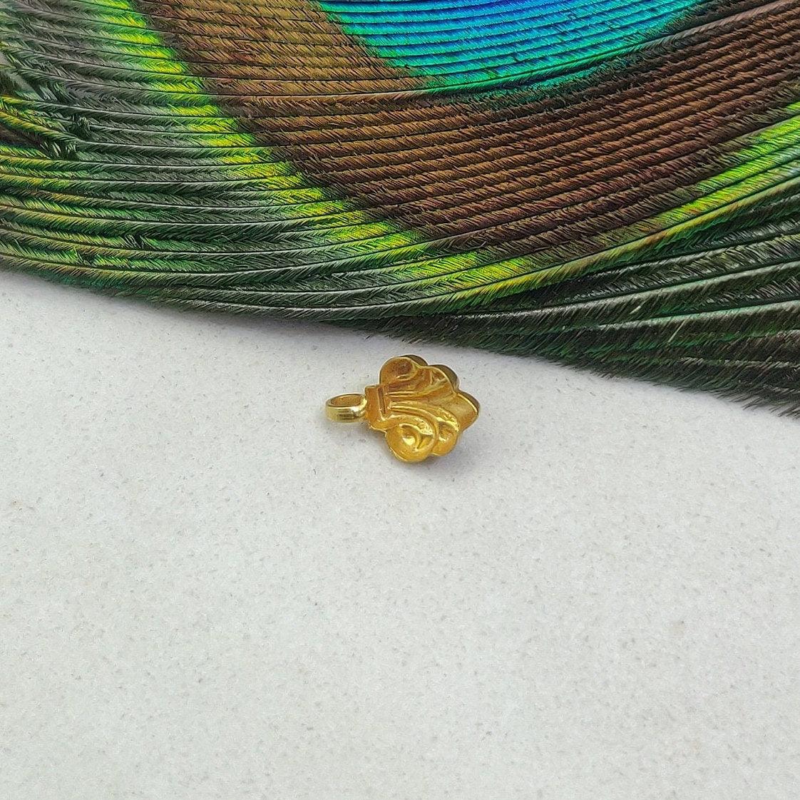 18K Solid Yellow Gold Stone Studded Women Charm Pendant - Kanika Creations