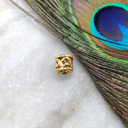 18k Solid Yellow Gold Antique Tube Spacer Beads 8x9mm - Kanika Creations