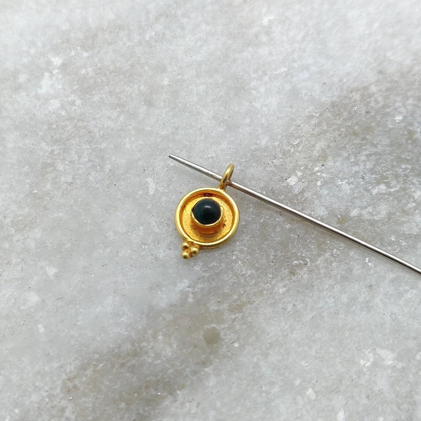 18k Solid Yellow Gold Charm Pendant 6x10mm - Kanika Creations