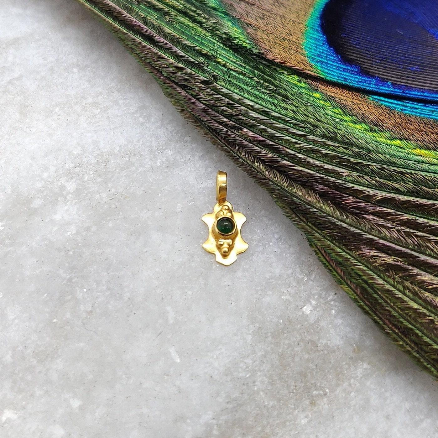 18k Solid Yellow Gold 10mm Fancy Charm - Kanika Creations