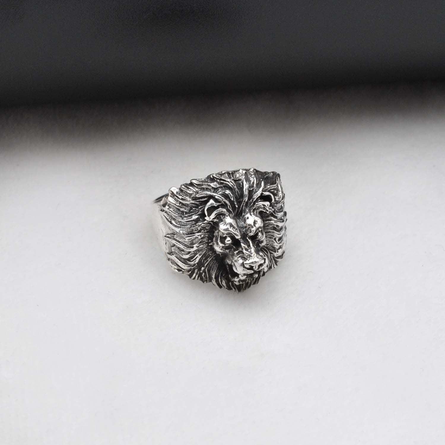 Roaring Lion Silver Ring Size 10 - Kanika Creations
