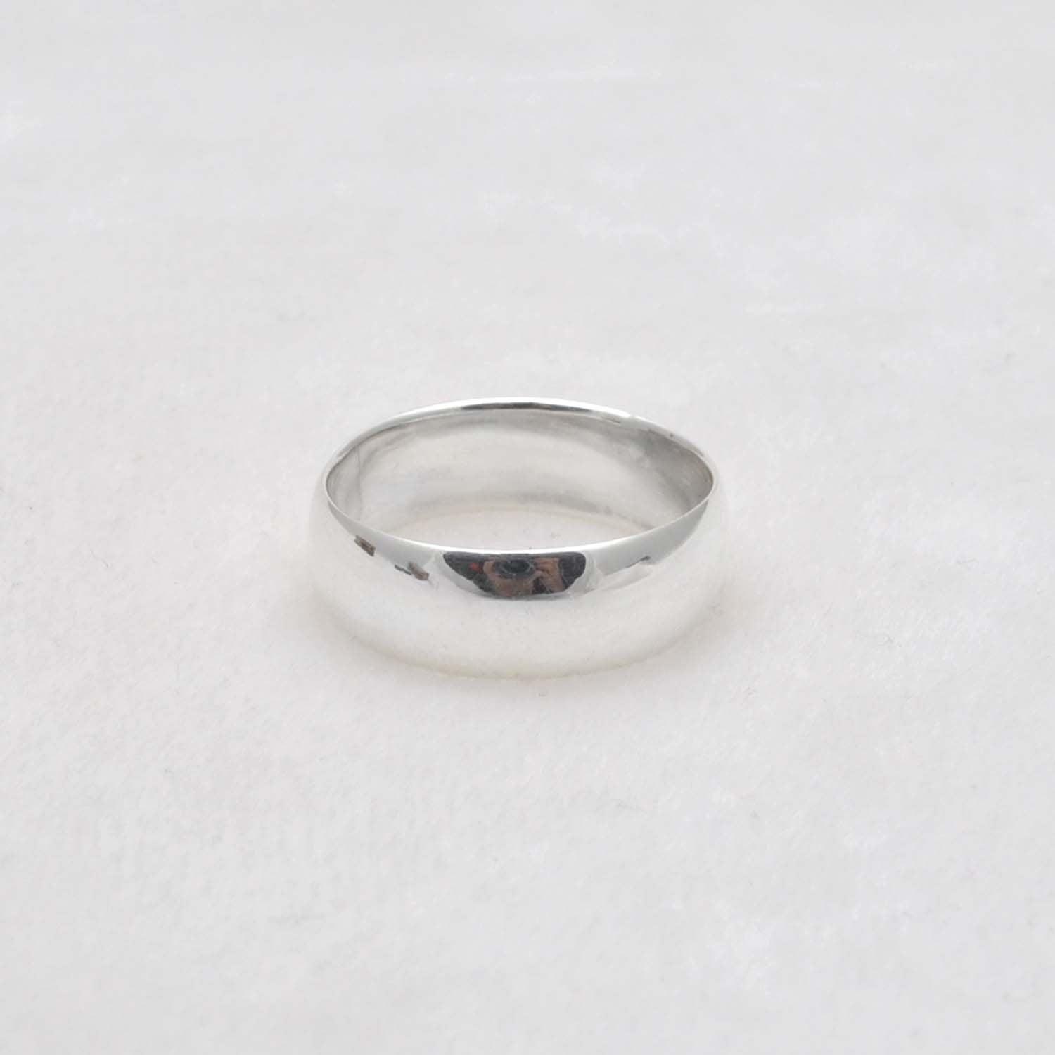 Smooth Plain Sterling Silver Band Ring Size 10 - Kanika Creations