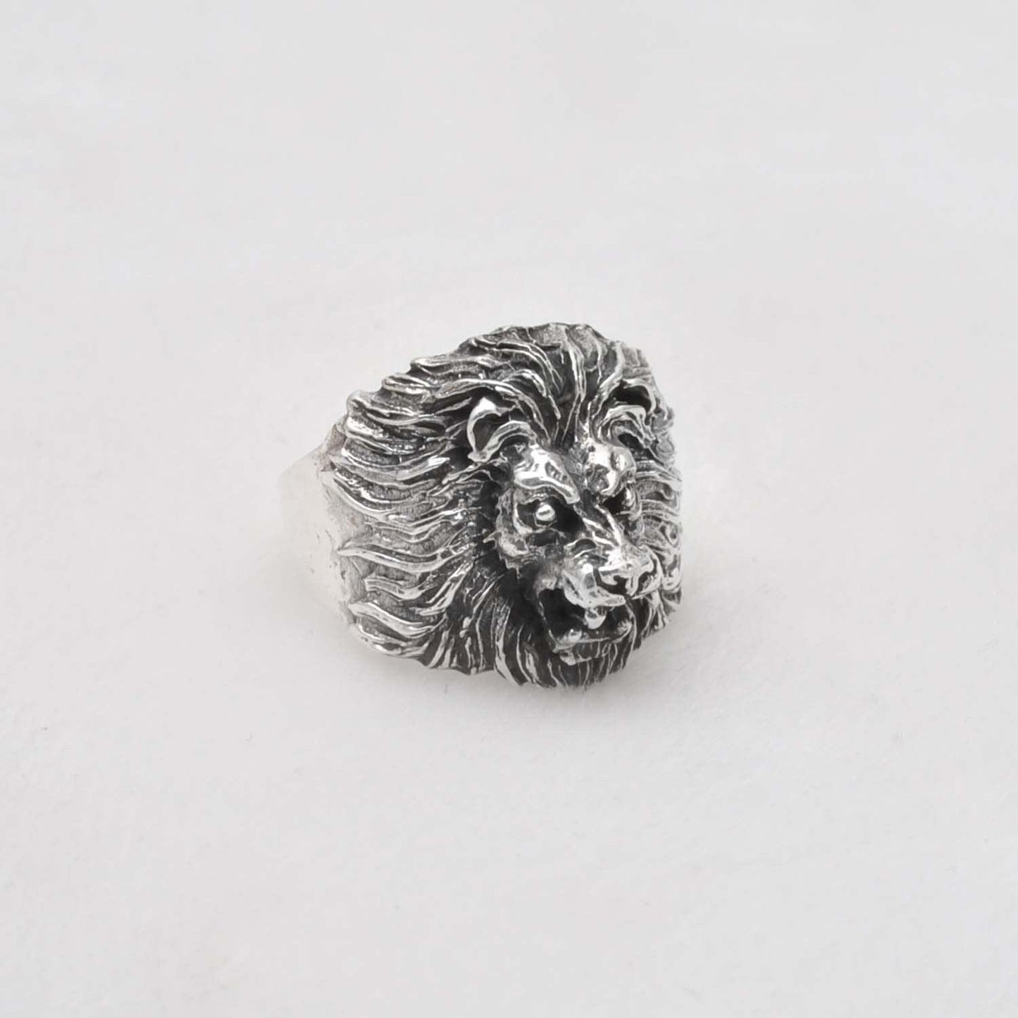 Roaring Lion Silver Ring Size 10 - Kanika Creations