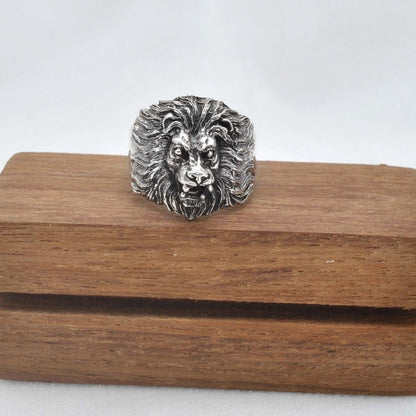 Roaring Lion Silver Ring Size 10 - Kanika Creations