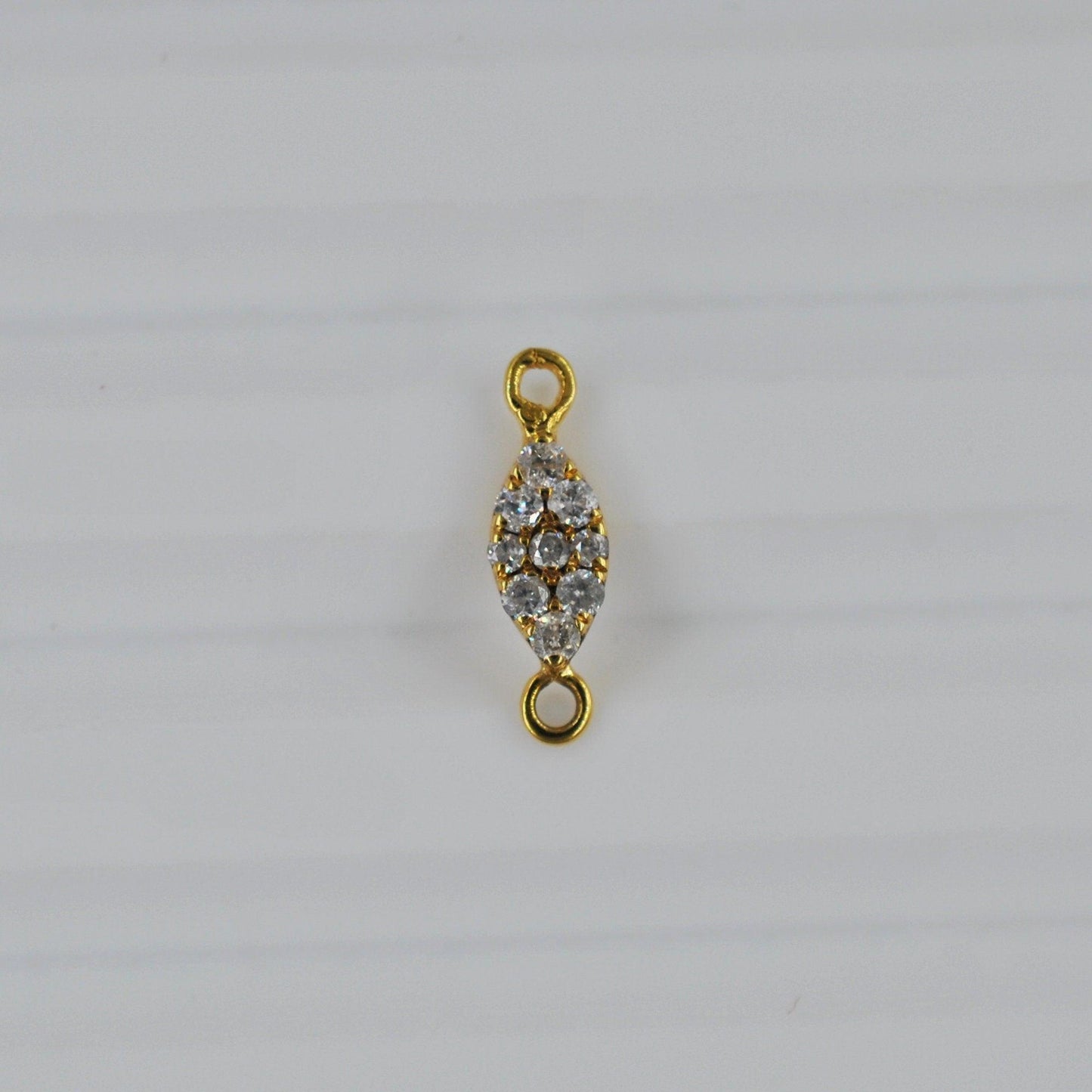 Natural Diamond Pavé Marquise Connector 14K Gold – Close-Up Detail