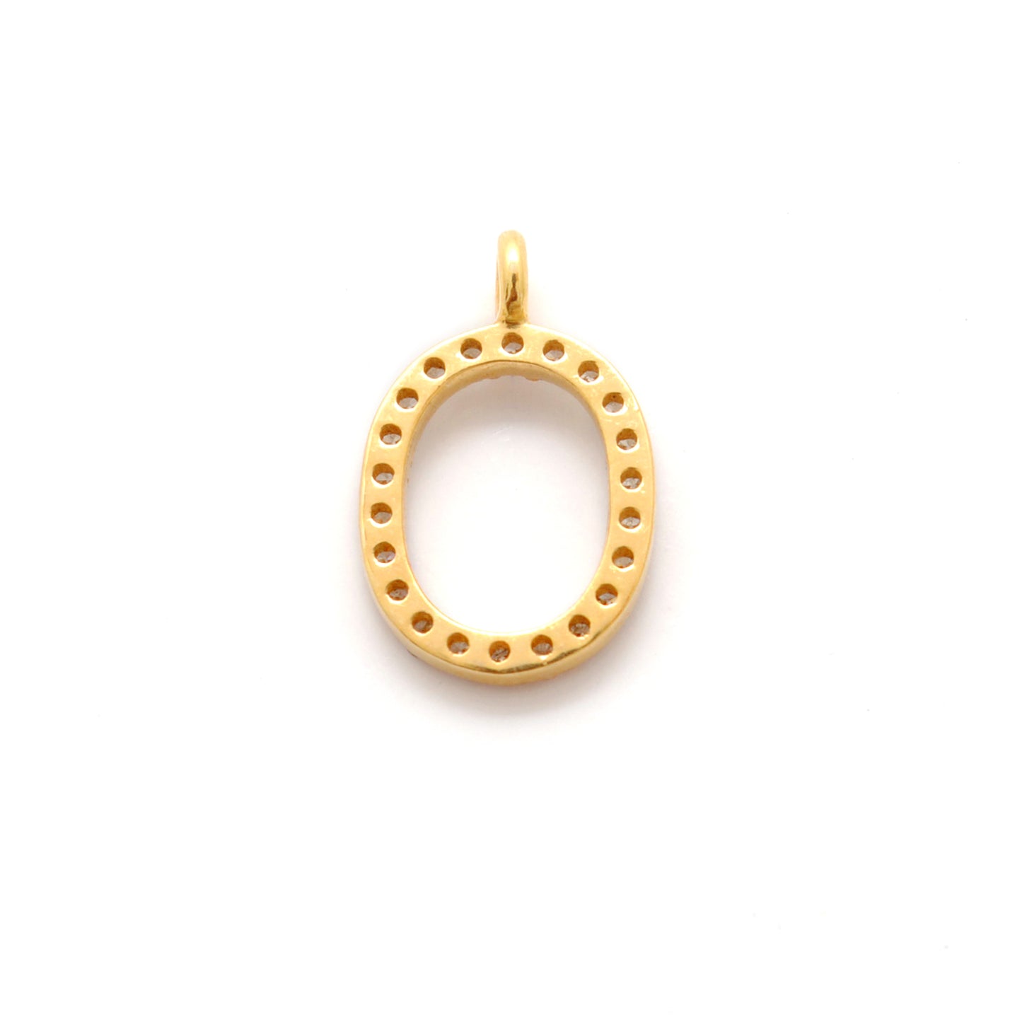 Natural Diamond Pavé O Initial Gold Charm – Close-Up Detail