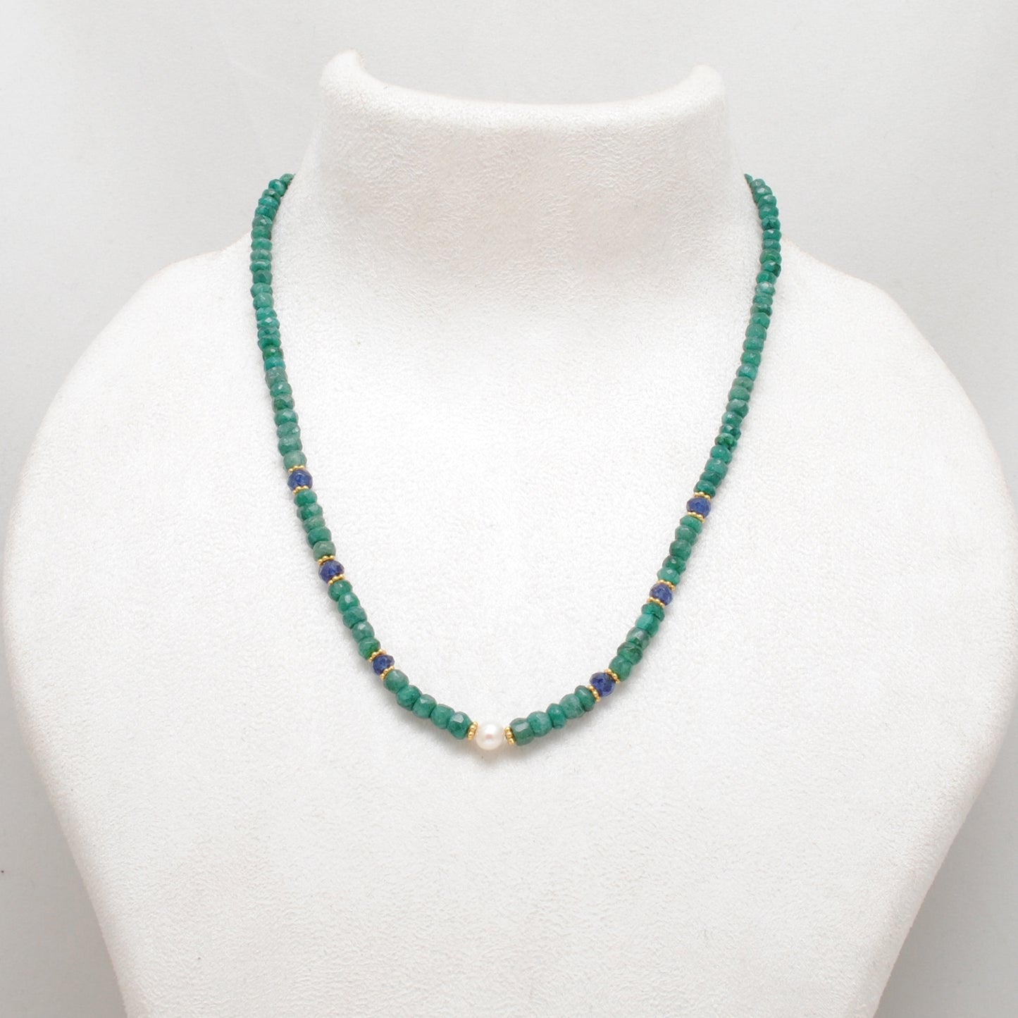 Natural Emerald Rondelle Freshwater Pearl Beaded Necklace - Front View