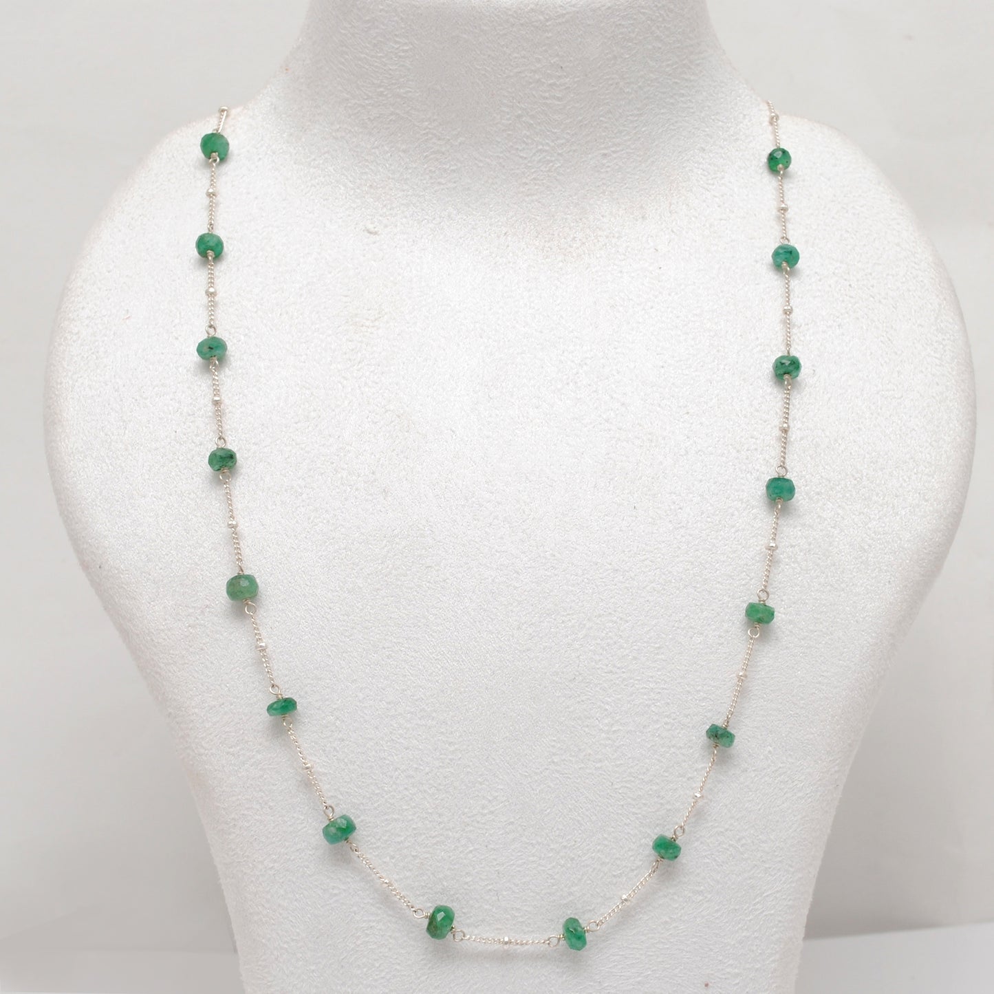 Natural Emerald Tiny Beaded Choker Necklace - Front View Handmade