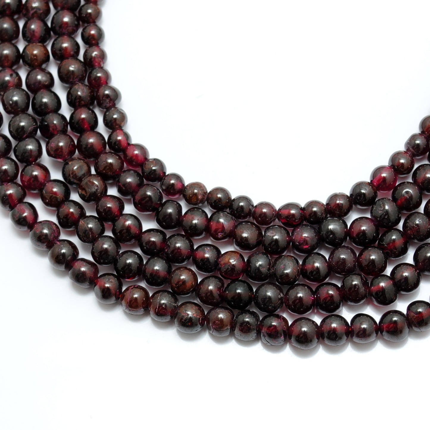 Natural rhodolite garnet round beads 5.5-6mm 14 inch strand 160 pcs - front view