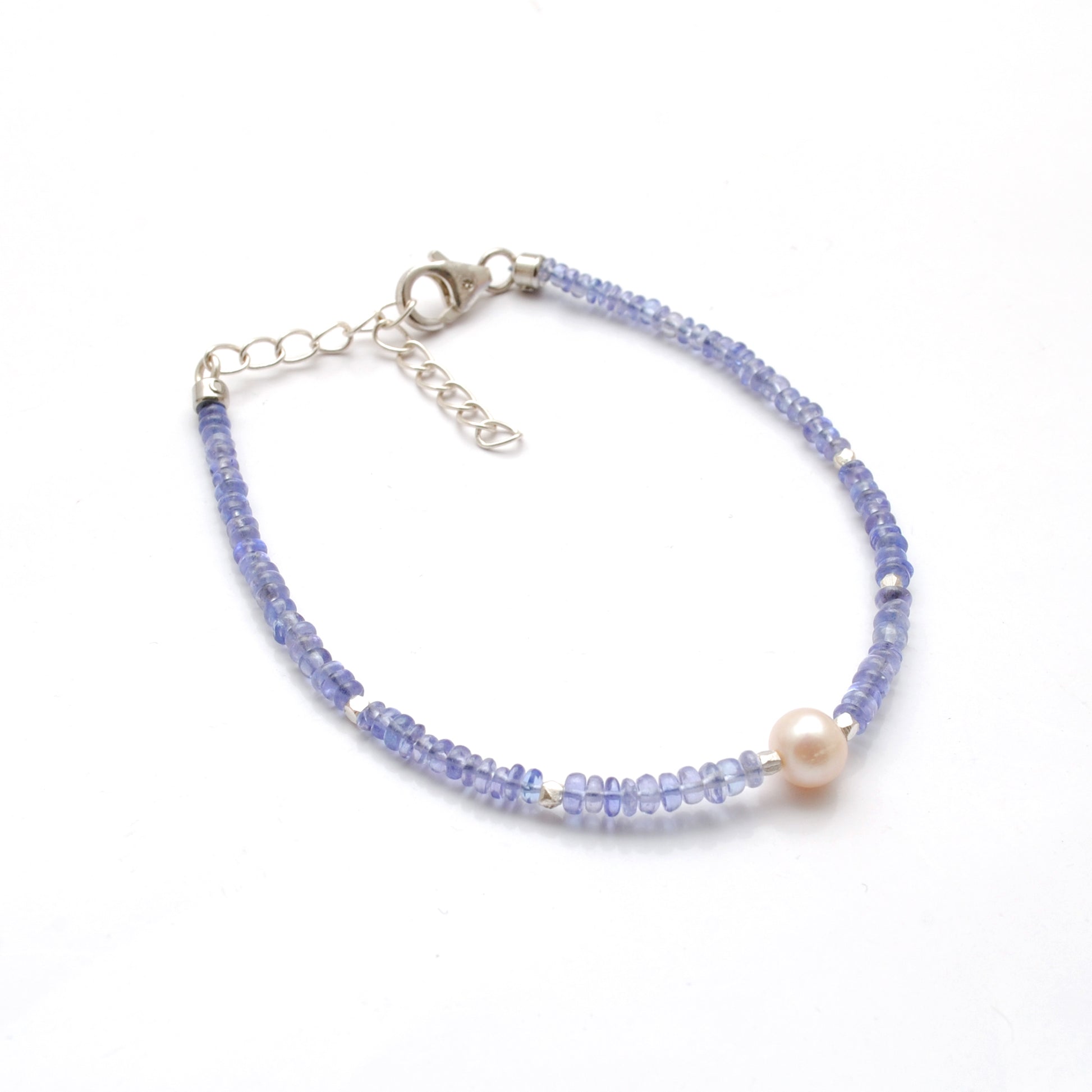 Natural Tanzanite Pearl Bracelet Gift for Her - Clasp Detail