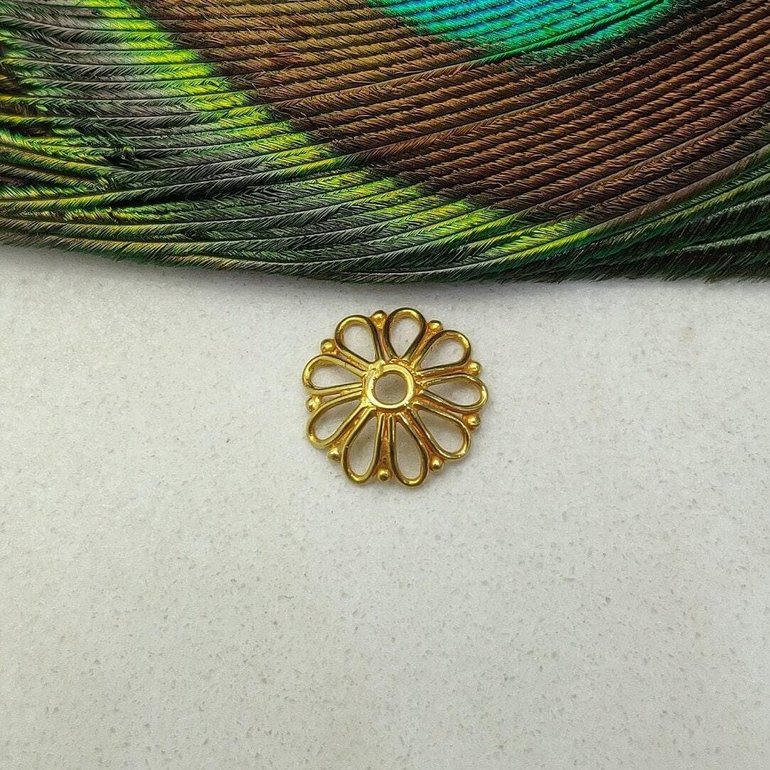 Spacer 18K gold floral bead caps for jewelry making - front view