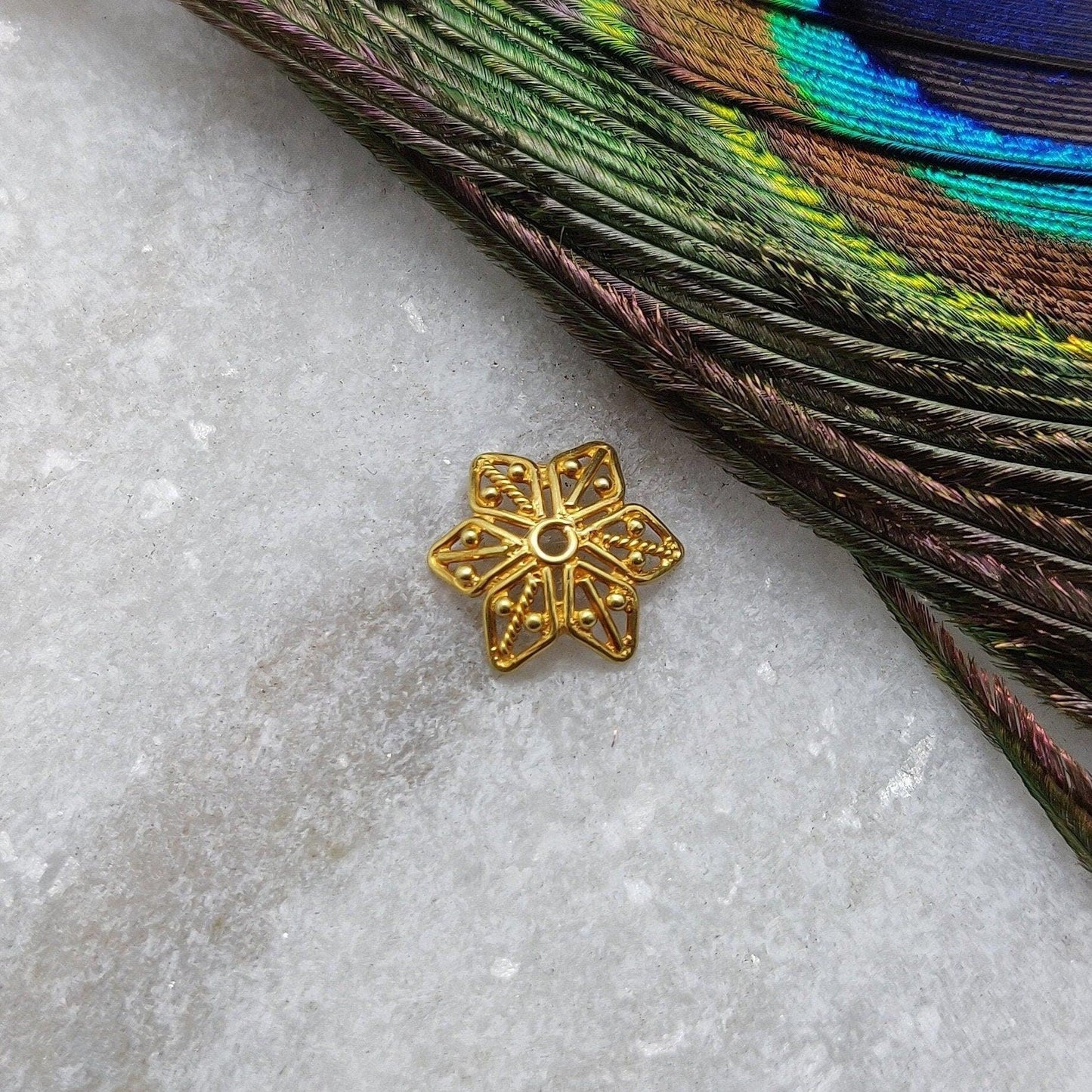 Unique 18K gold star spacer bead cap DIY craft - front view